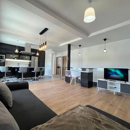 A De Carmina Apartment โอโกรูญา ภายนอก รูปภาพ