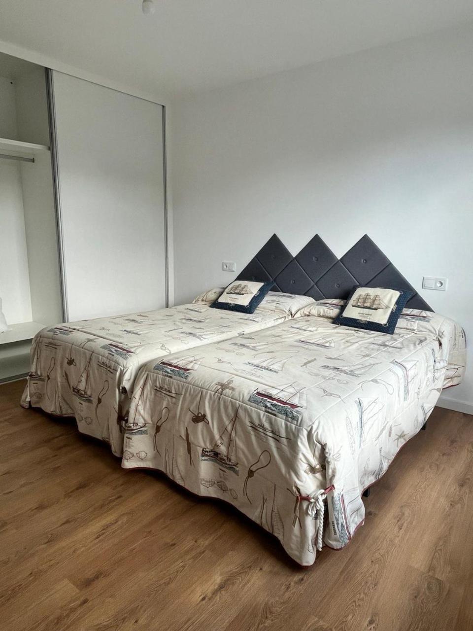 A De Carmina Apartment โอโกรูญา ภายนอก รูปภาพ