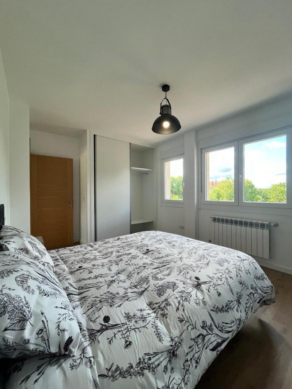 A De Carmina Apartment โอโกรูญา ภายนอก รูปภาพ